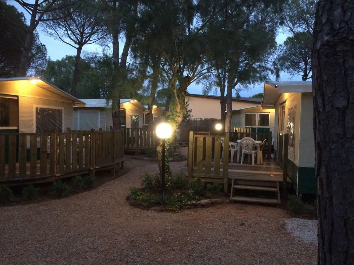 Camping I Melograni Marina Di Bibbona Parque de Campismo