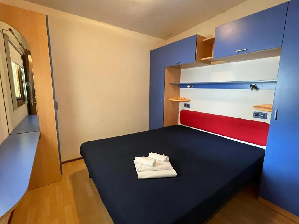 Camping I Melograni Marina Di Bibbona Κάμπινγκ